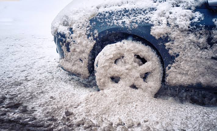 Winter slush traps corrosive salt against your vehicle